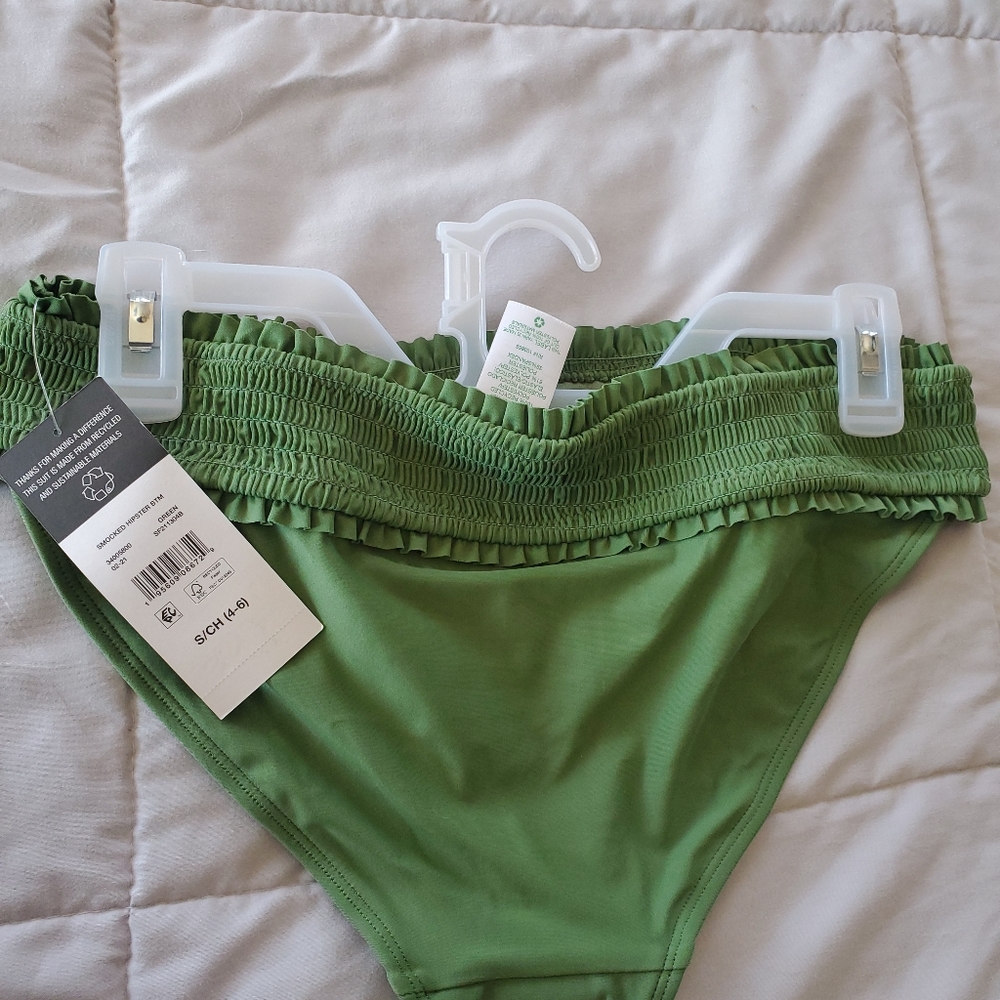 Green Bathing suitπ©± π - Picture 3 of 7